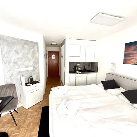 Im Zentrum- Schwimmbad Und 400m Von Skiliften Entfernt By Interhome * St. Moritz